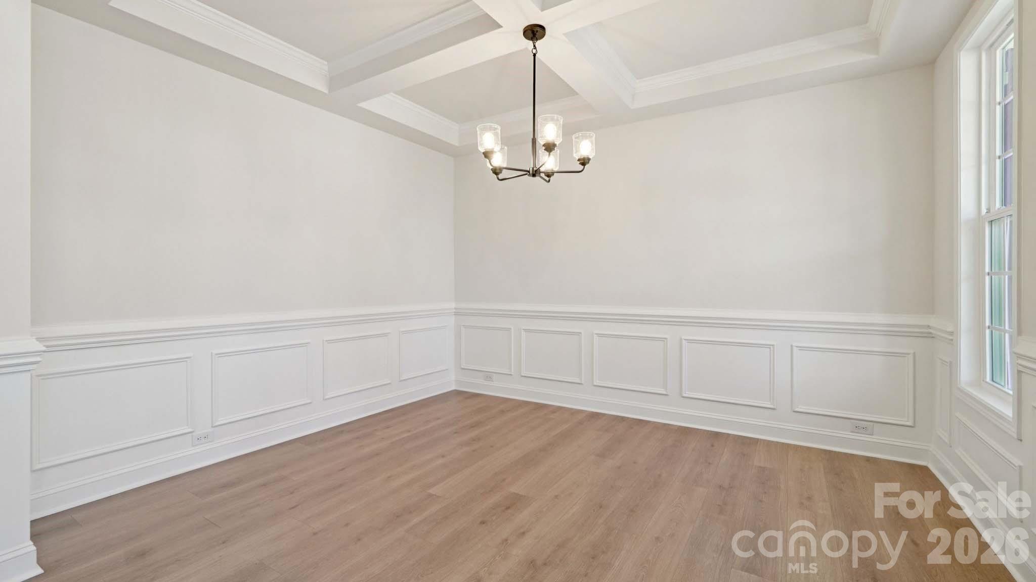 7185 Sylvan Retreat Drive