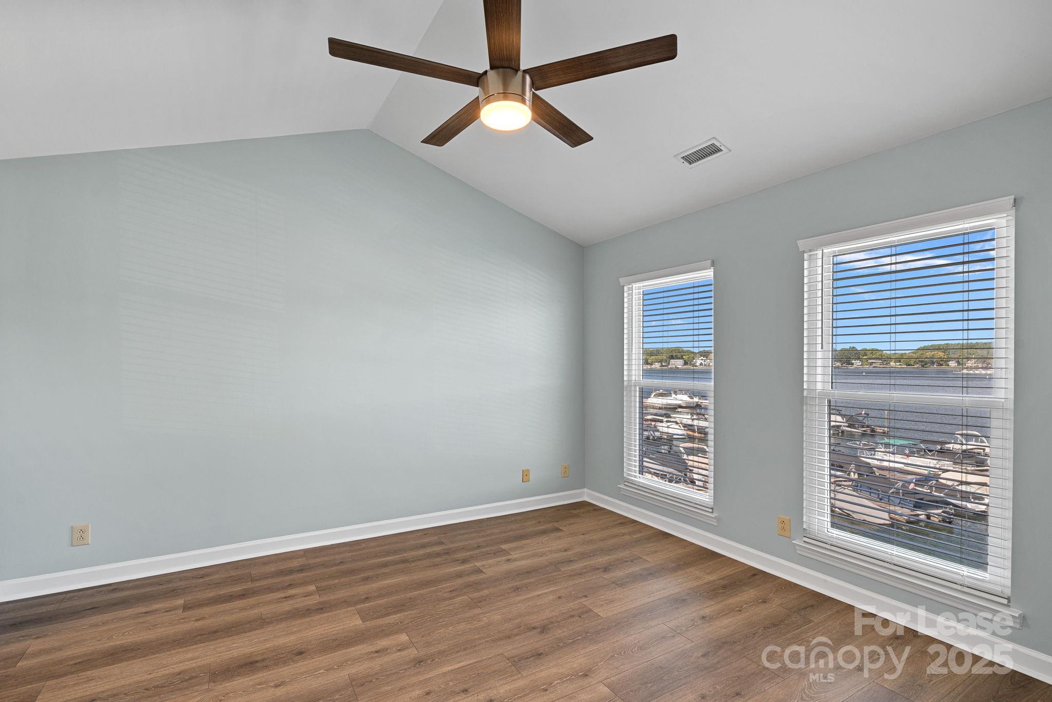 18663 Vineyard Point Lane