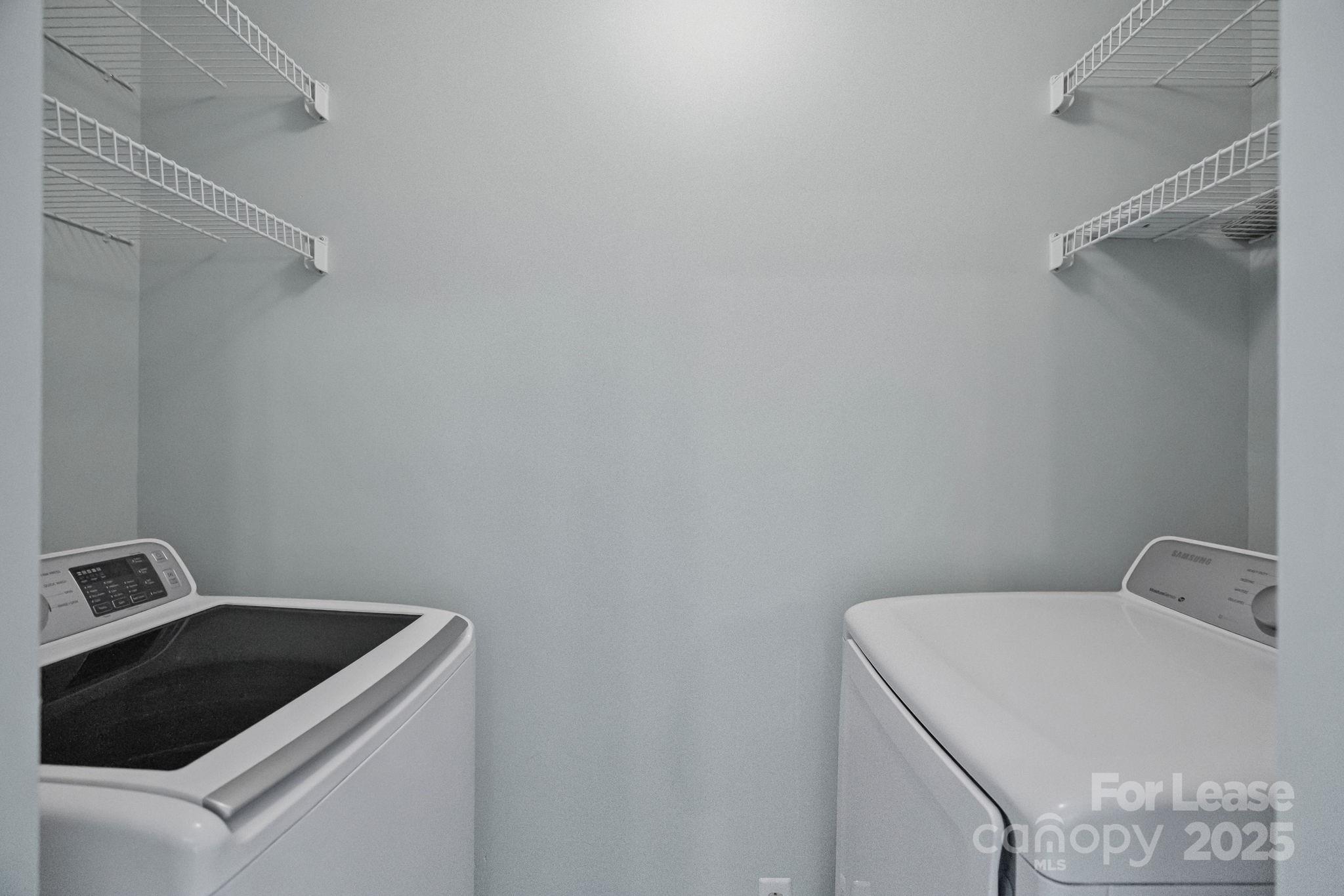 18663 Vineyard Point Lane