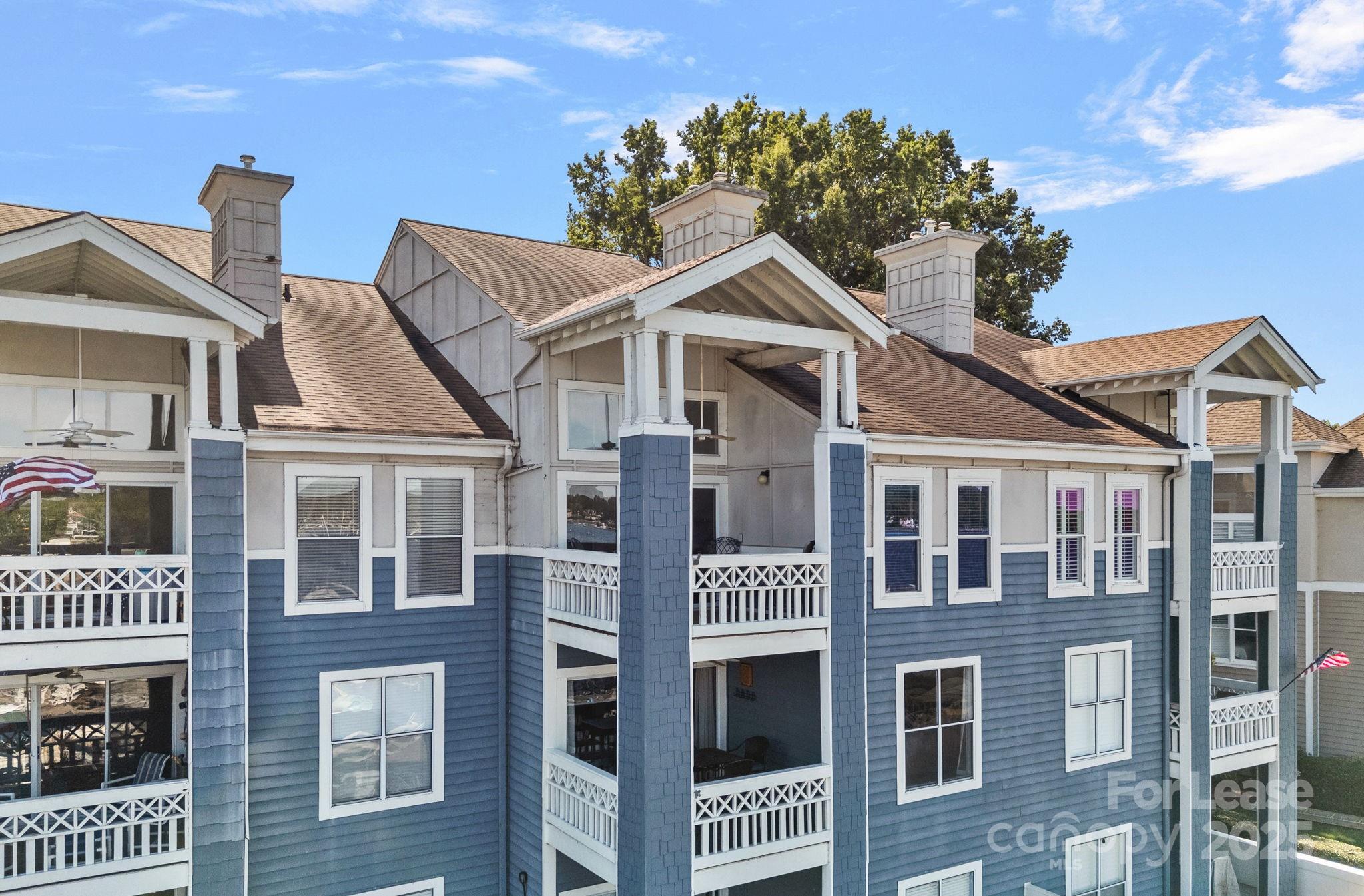 18663 Vineyard Point Lane