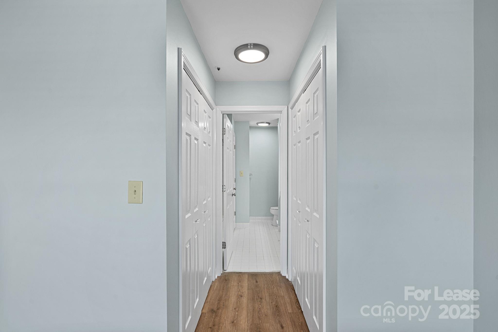 18663 Vineyard Point Lane