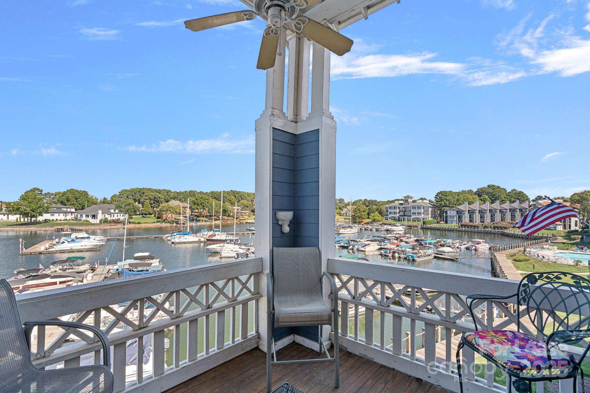 18663 Vineyard Point Lane