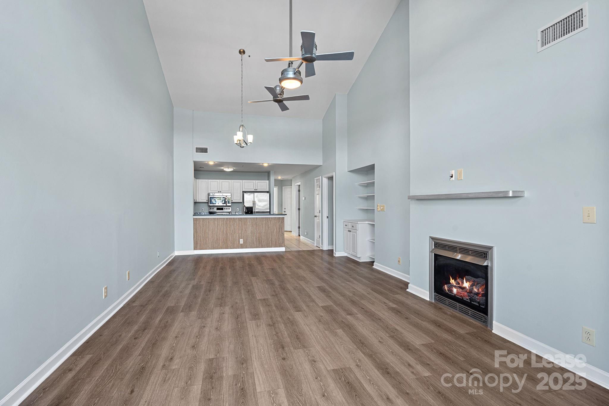 18663 Vineyard Point Lane