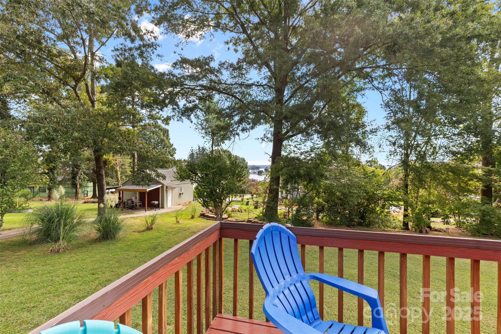 4920 Surfwood Drive