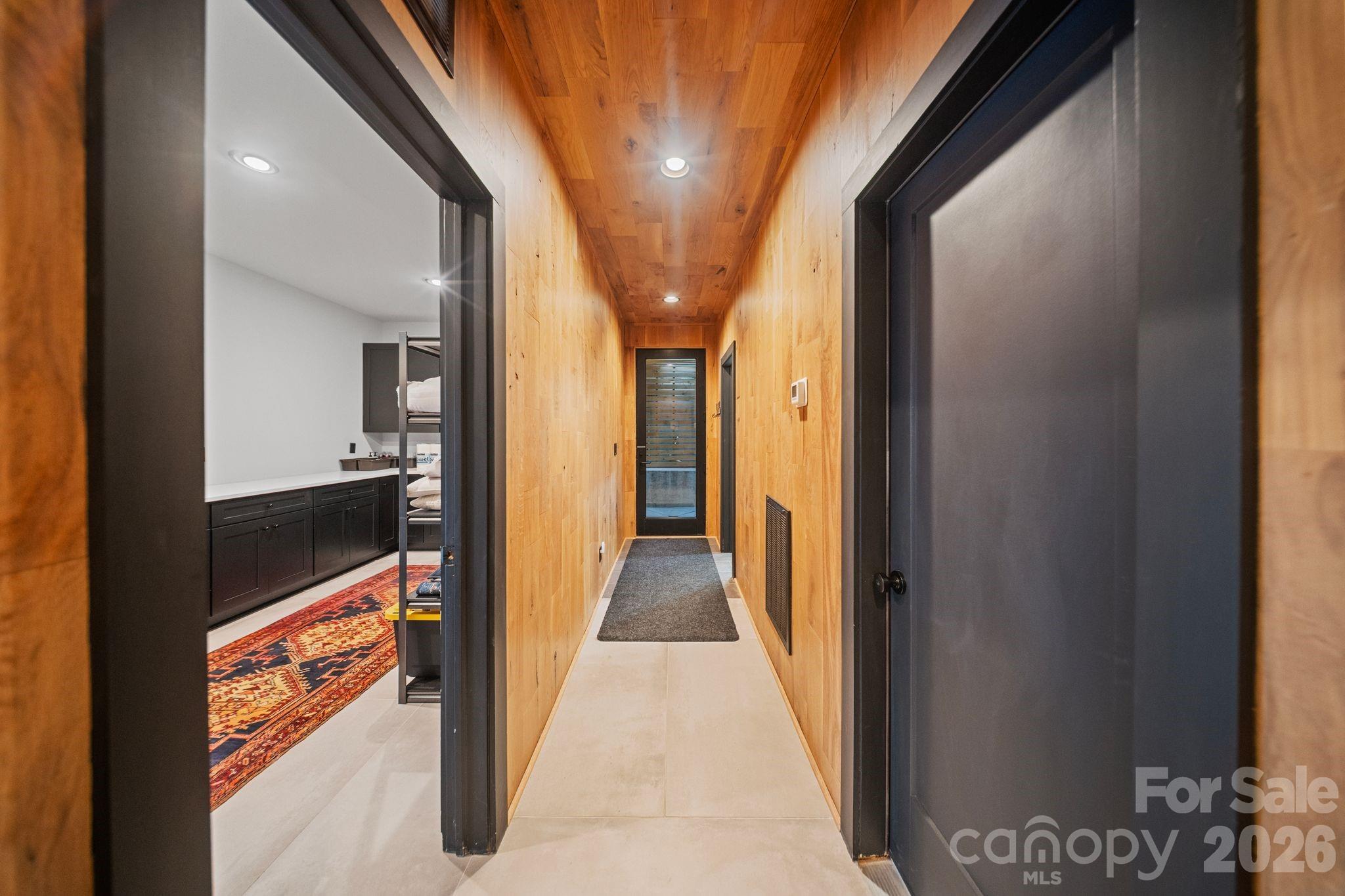 379 Indian Trail