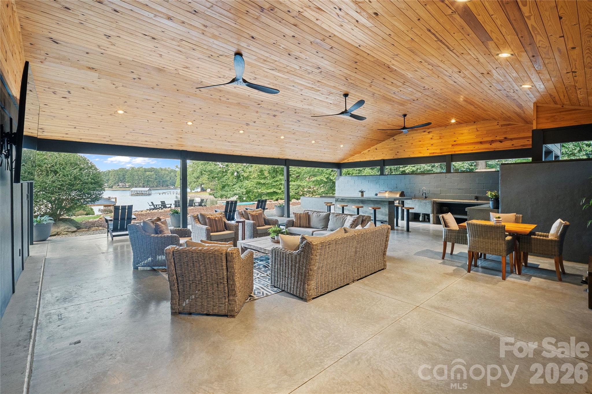 379 Indian Trail