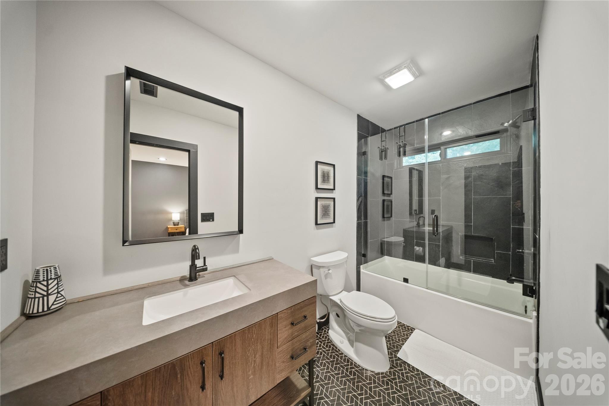 379 Indian Trail