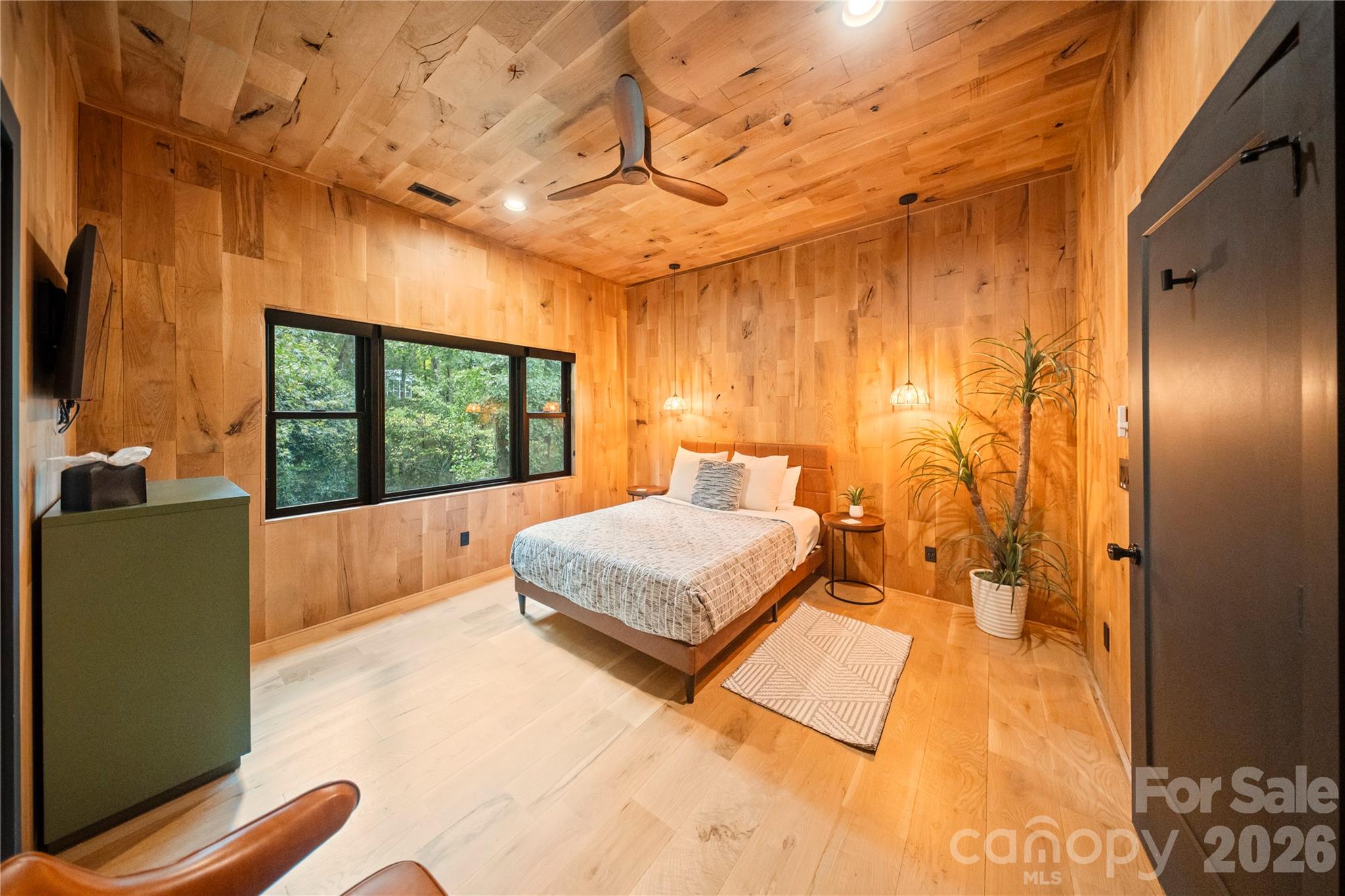 379 Indian Trail