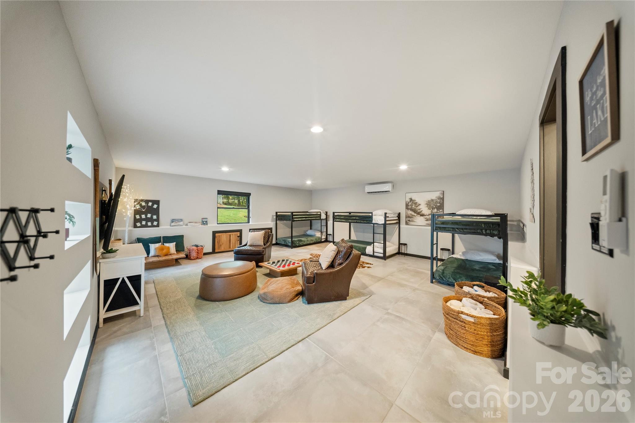379 Indian Trail