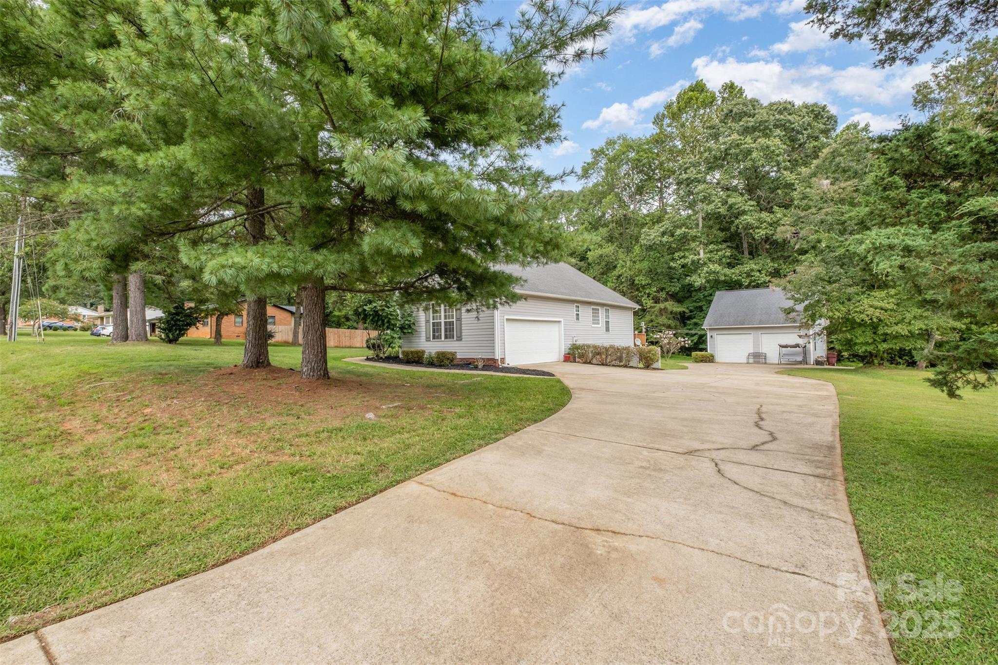 193 Spicewood Circle