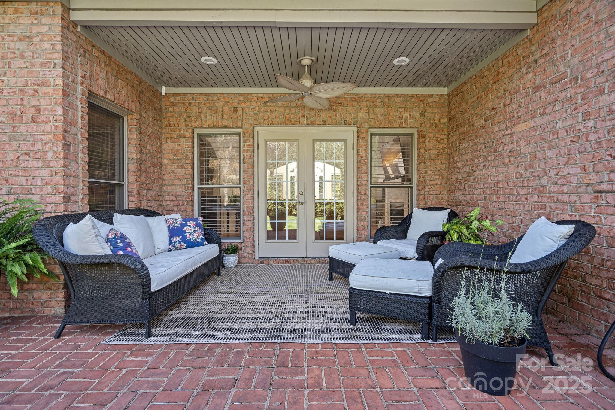 107 Kenway Loop