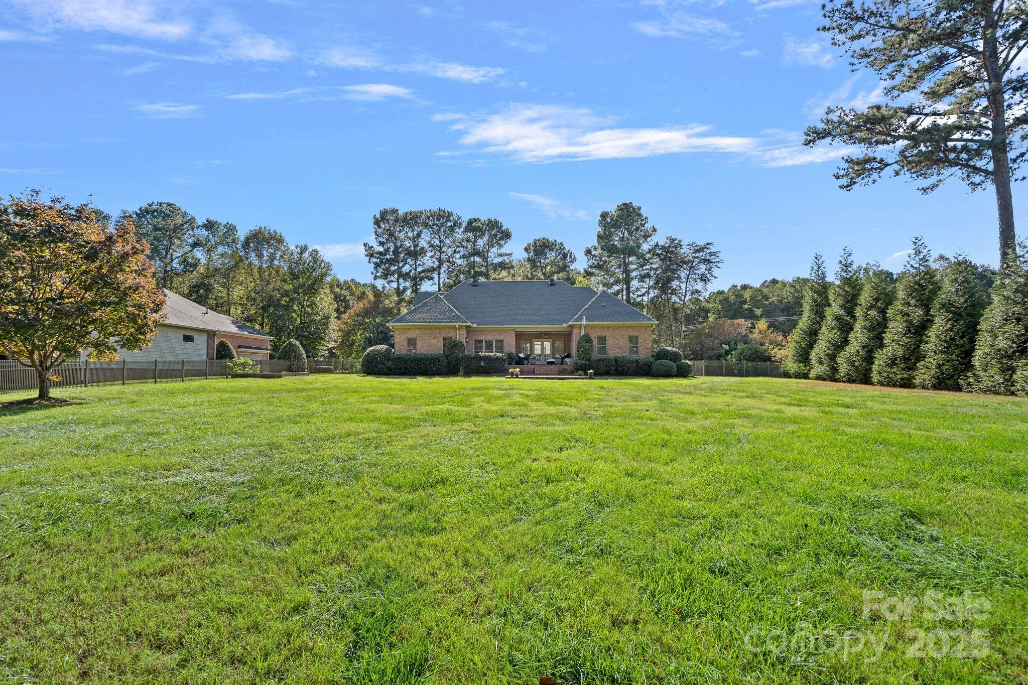107 Kenway Loop