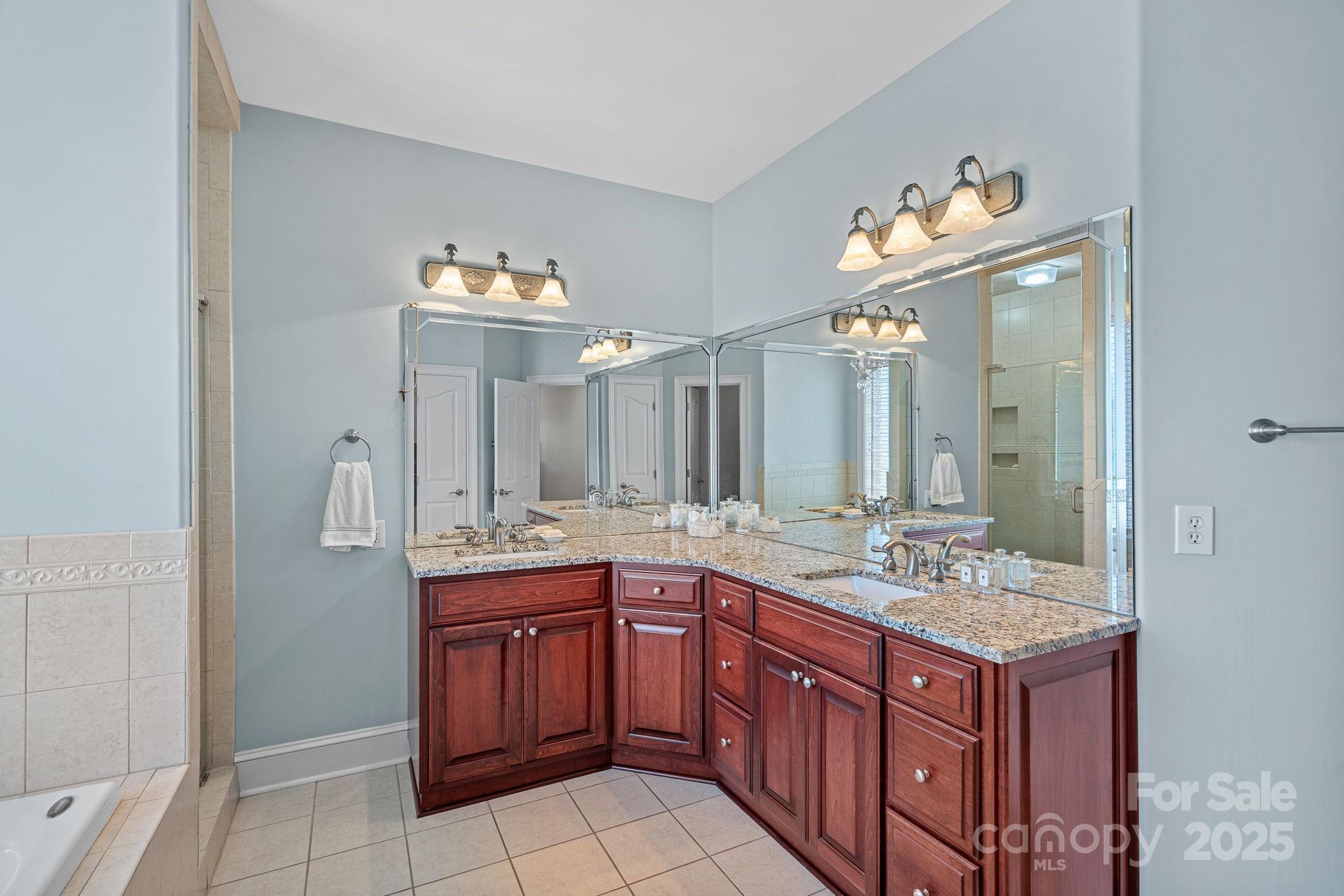 107 Kenway Loop