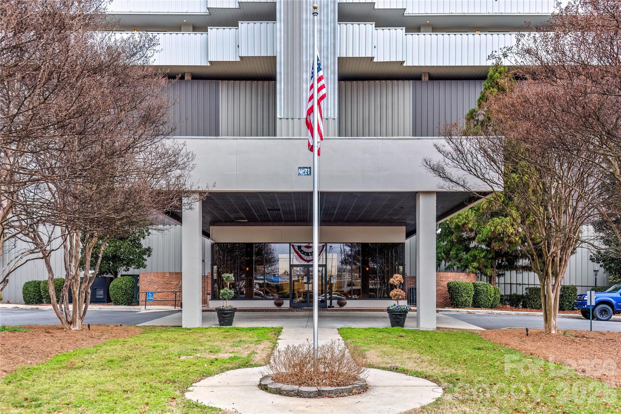 4721 Morehead Road Unit: 205