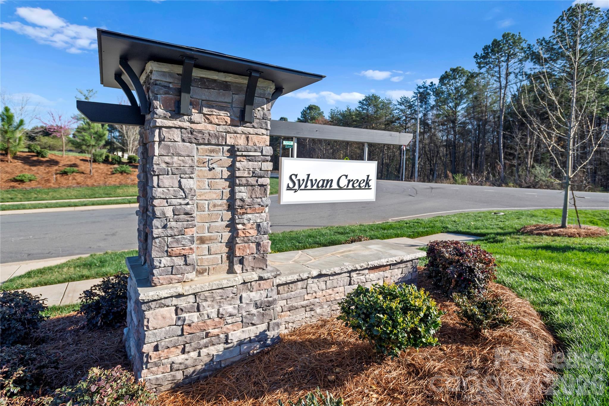 7185 Sylvan Retreat Drive