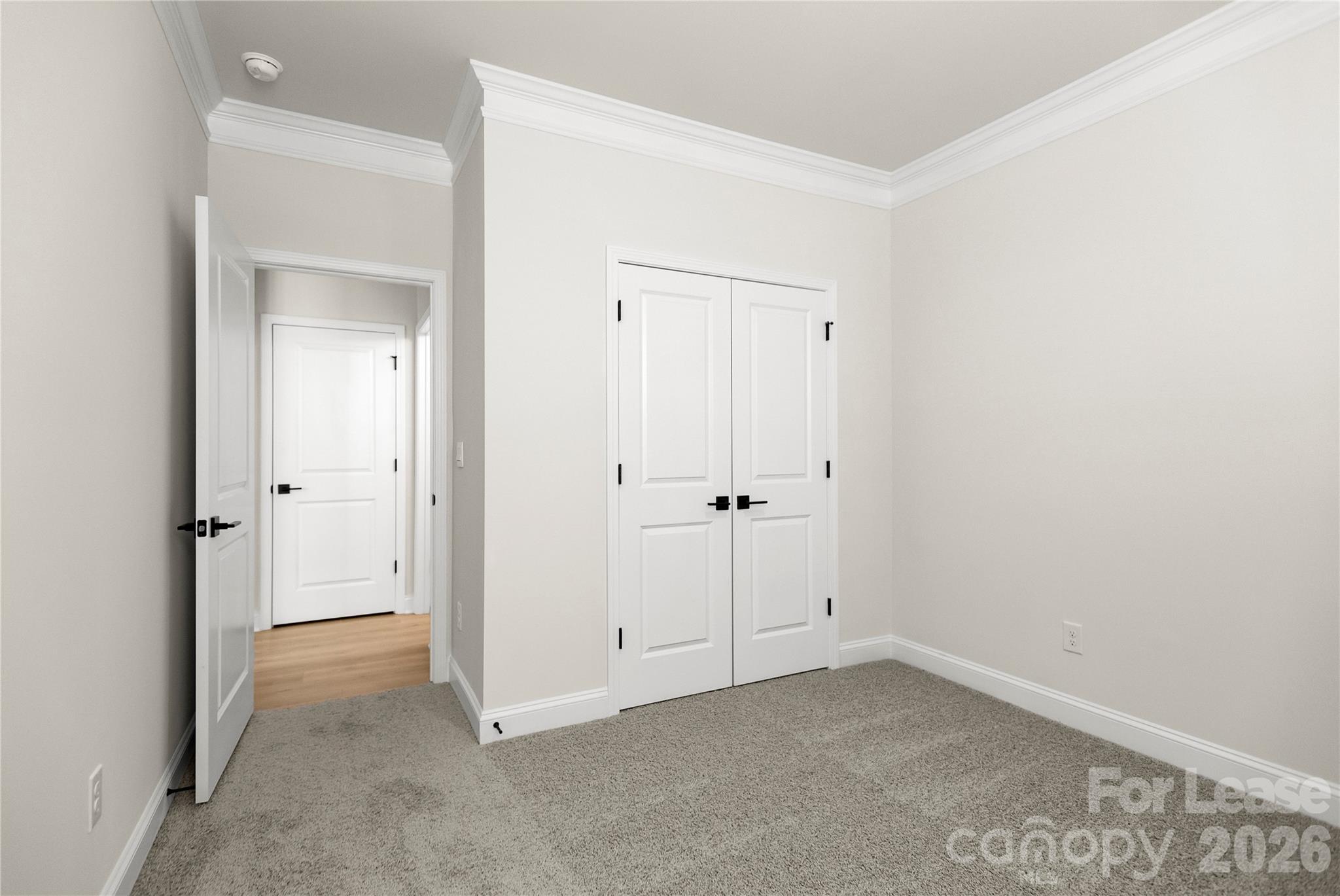 7185 Sylvan Retreat Drive