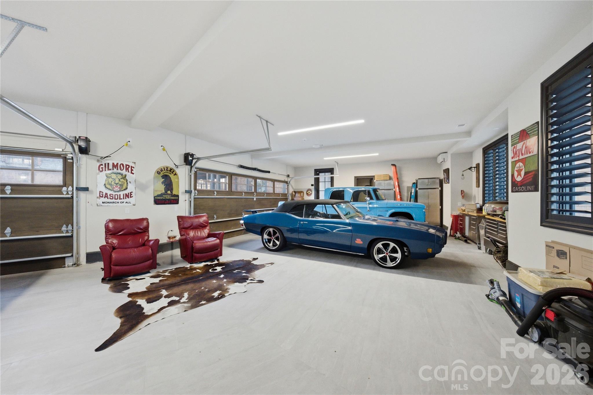 20221 Regatta Island Drive
