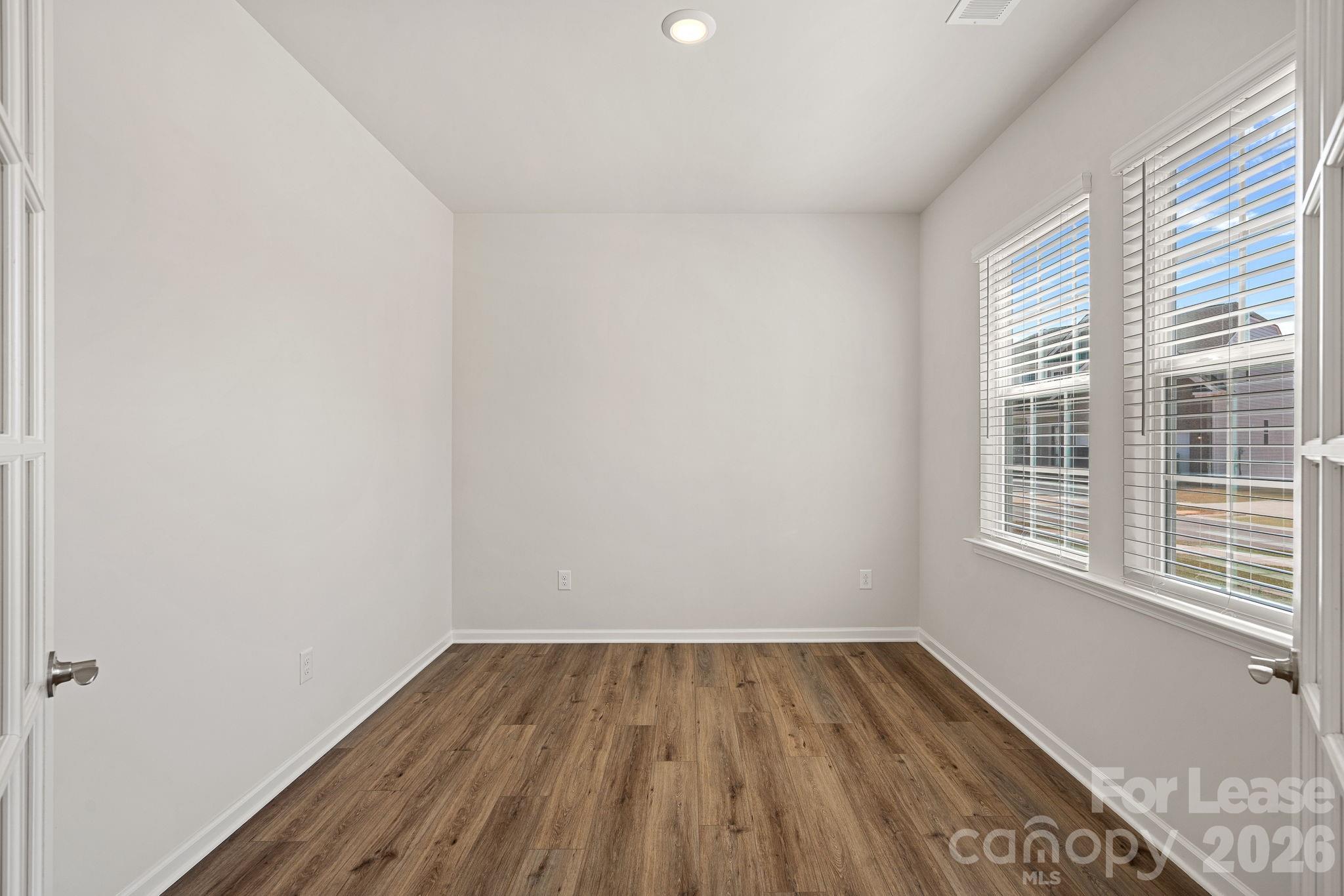 1423 Caracara Court