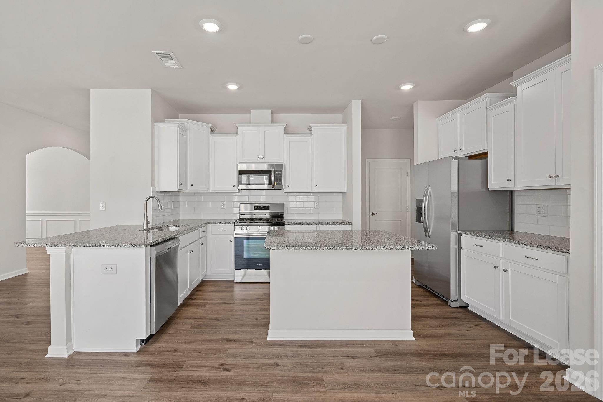 1423 Caracara Court