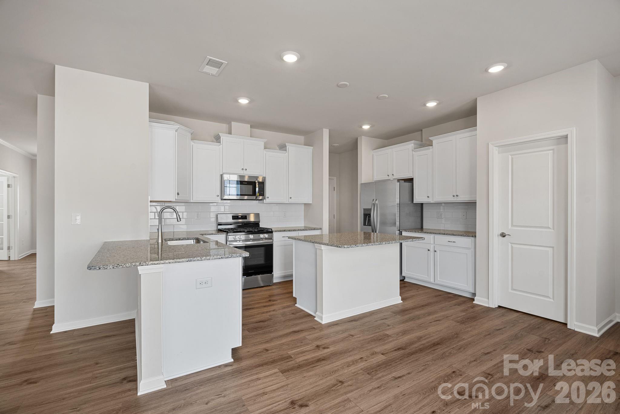 1423 Caracara Court