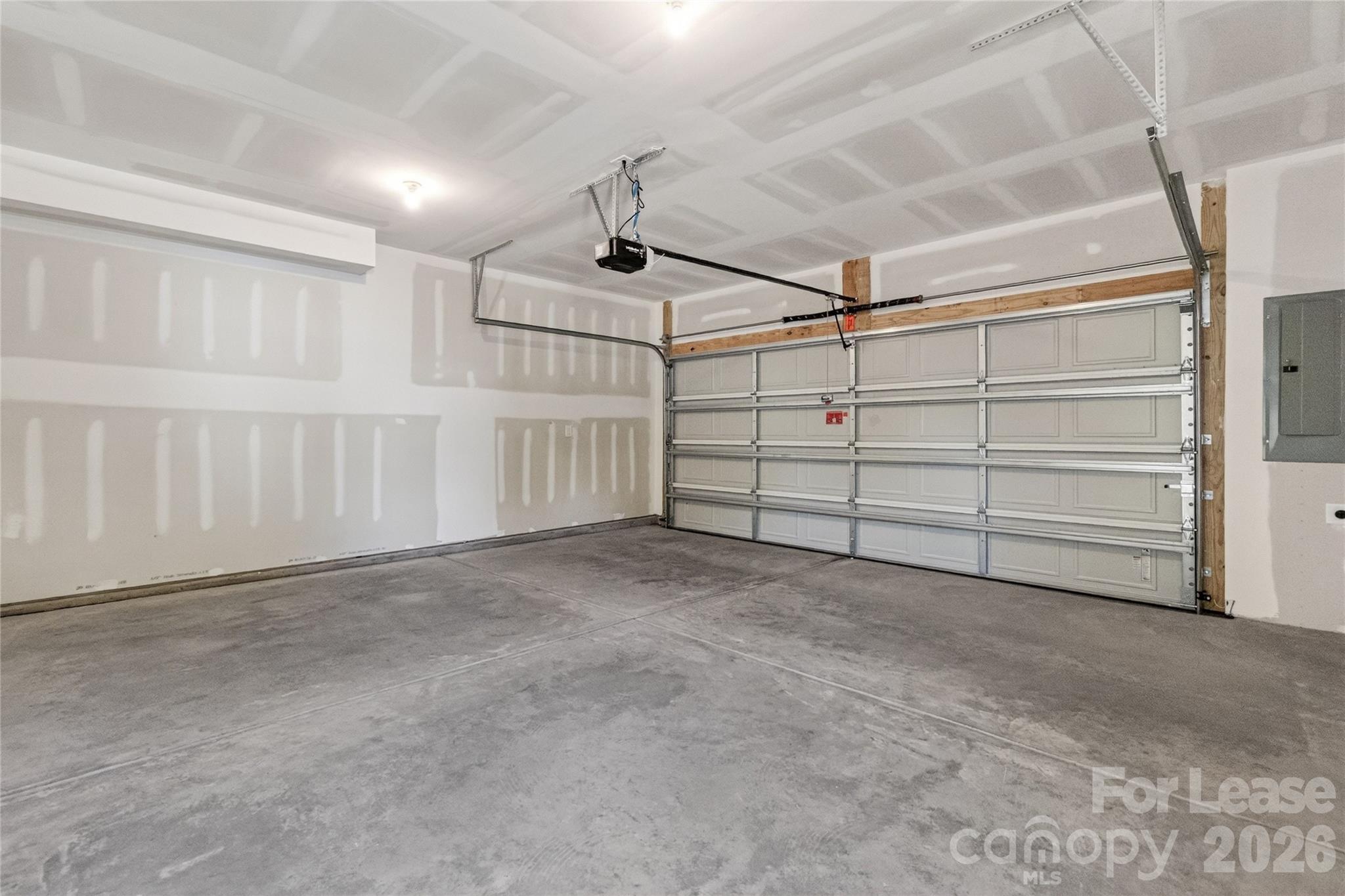 504 Annie Lowery Way
