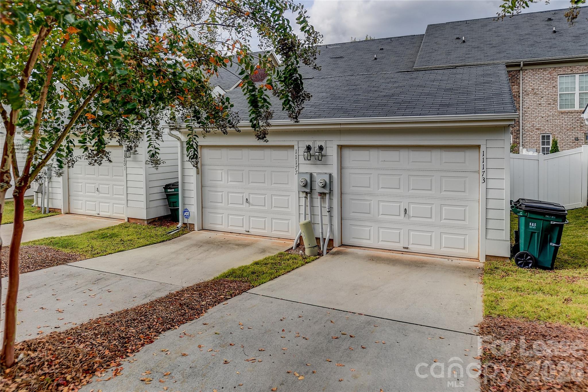 11177 Cedar Walk Lane