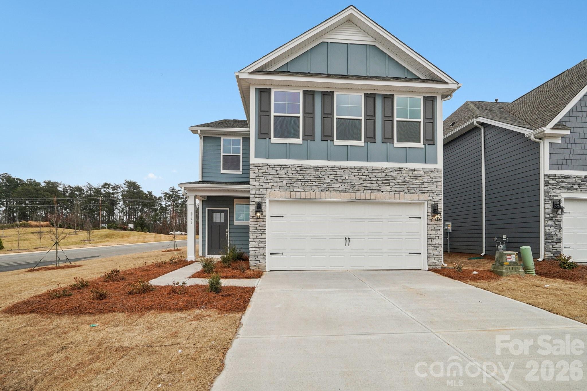 7589 Bainbridge Road