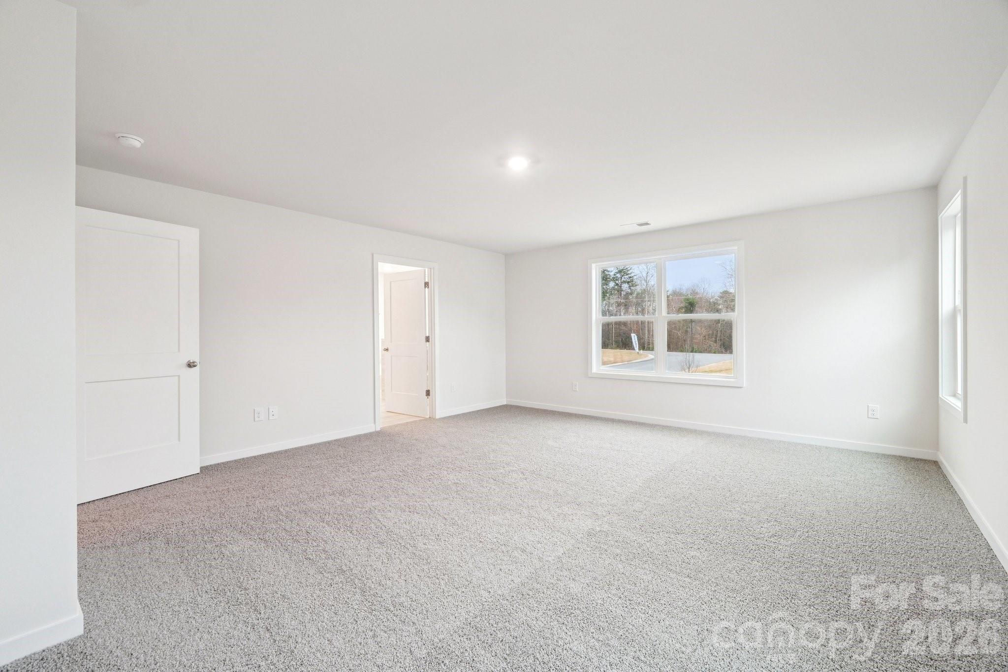 7589 Bainbridge Road