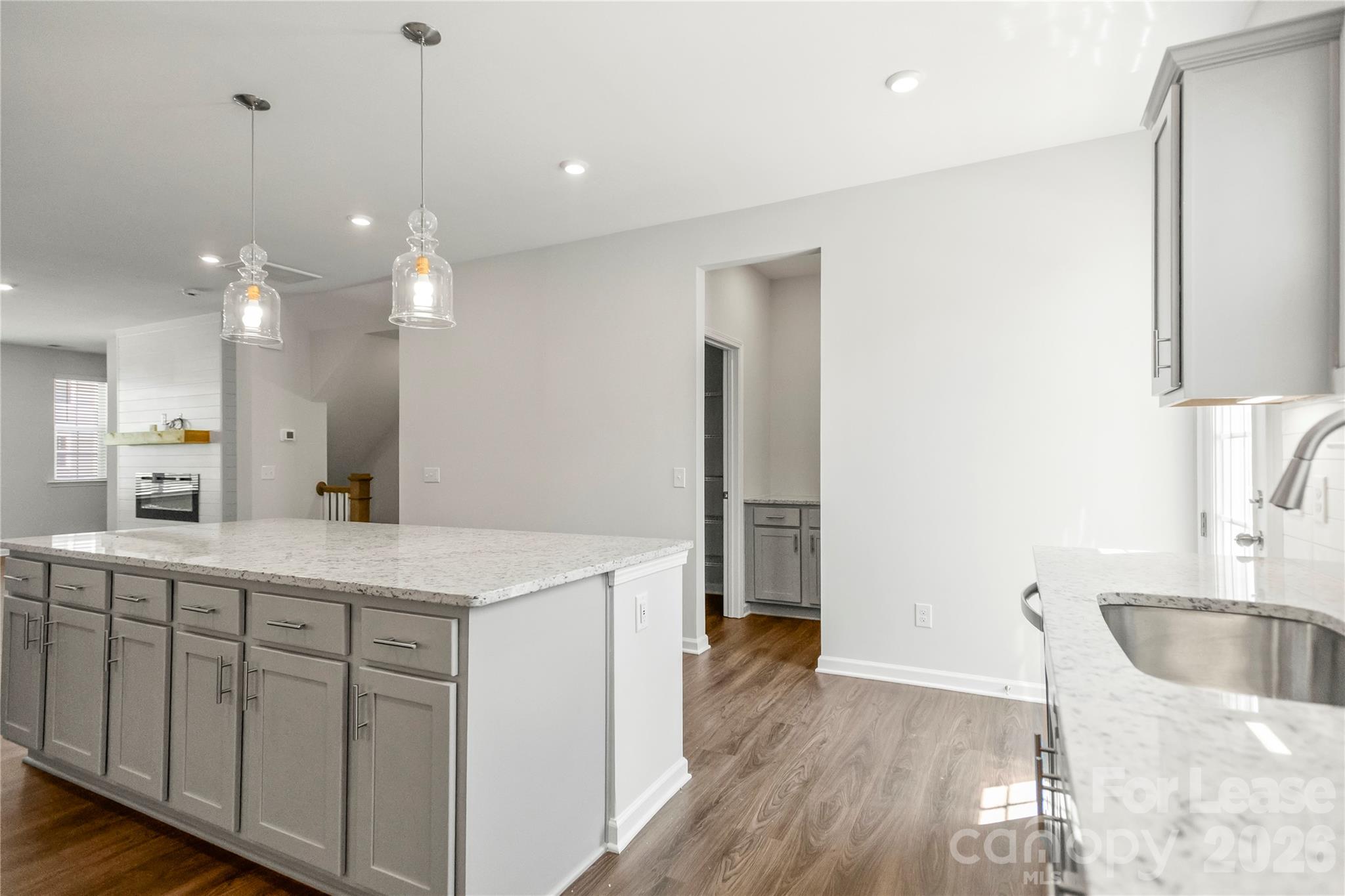 7113 Brookview Lane