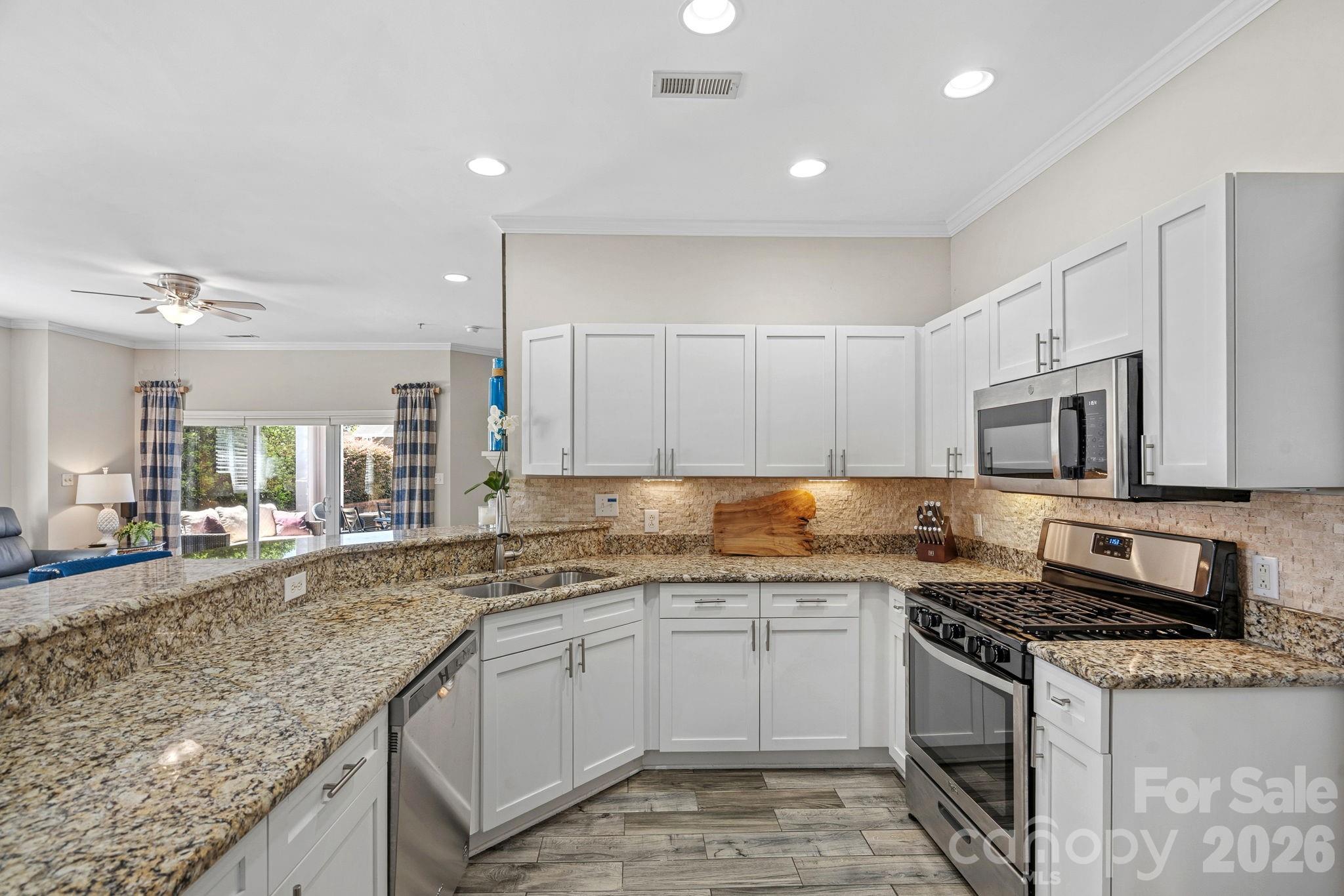 18609 Harborside Drive