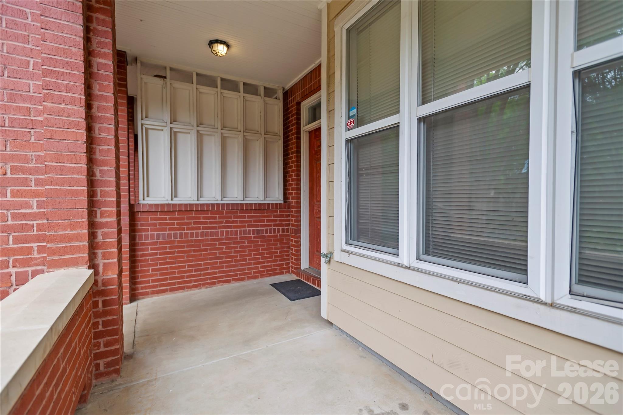 567 E 9th Street