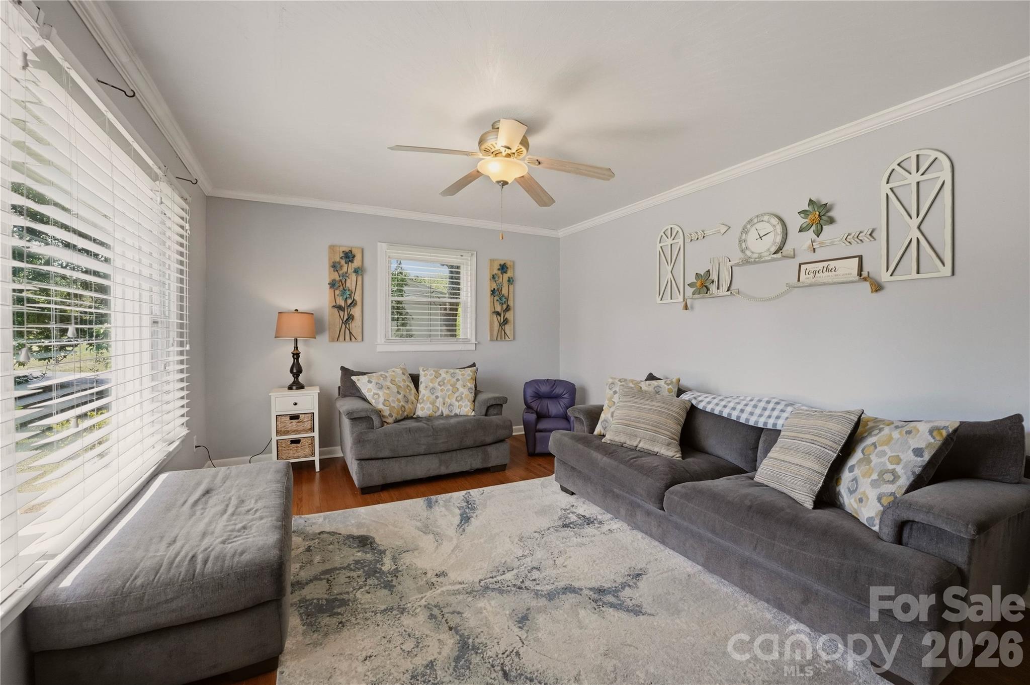520 Eastway Avenue Unit: 37