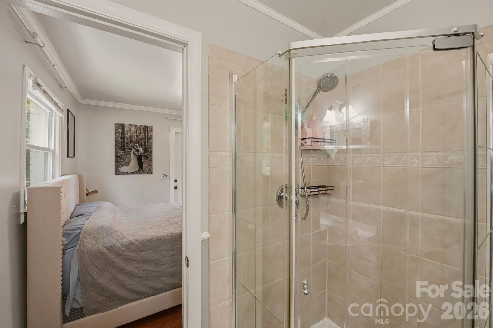 520 Eastway Avenue Unit: 37