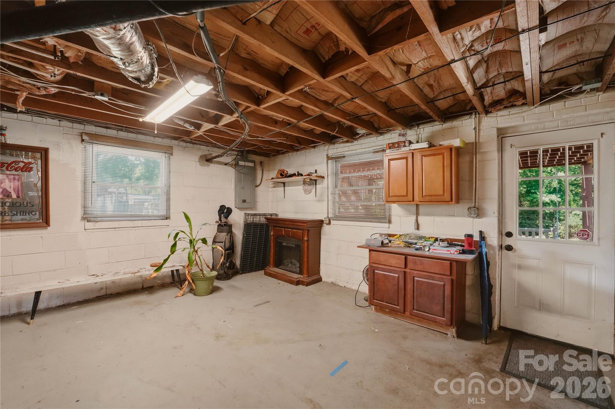 520 Eastway Avenue Unit: 37