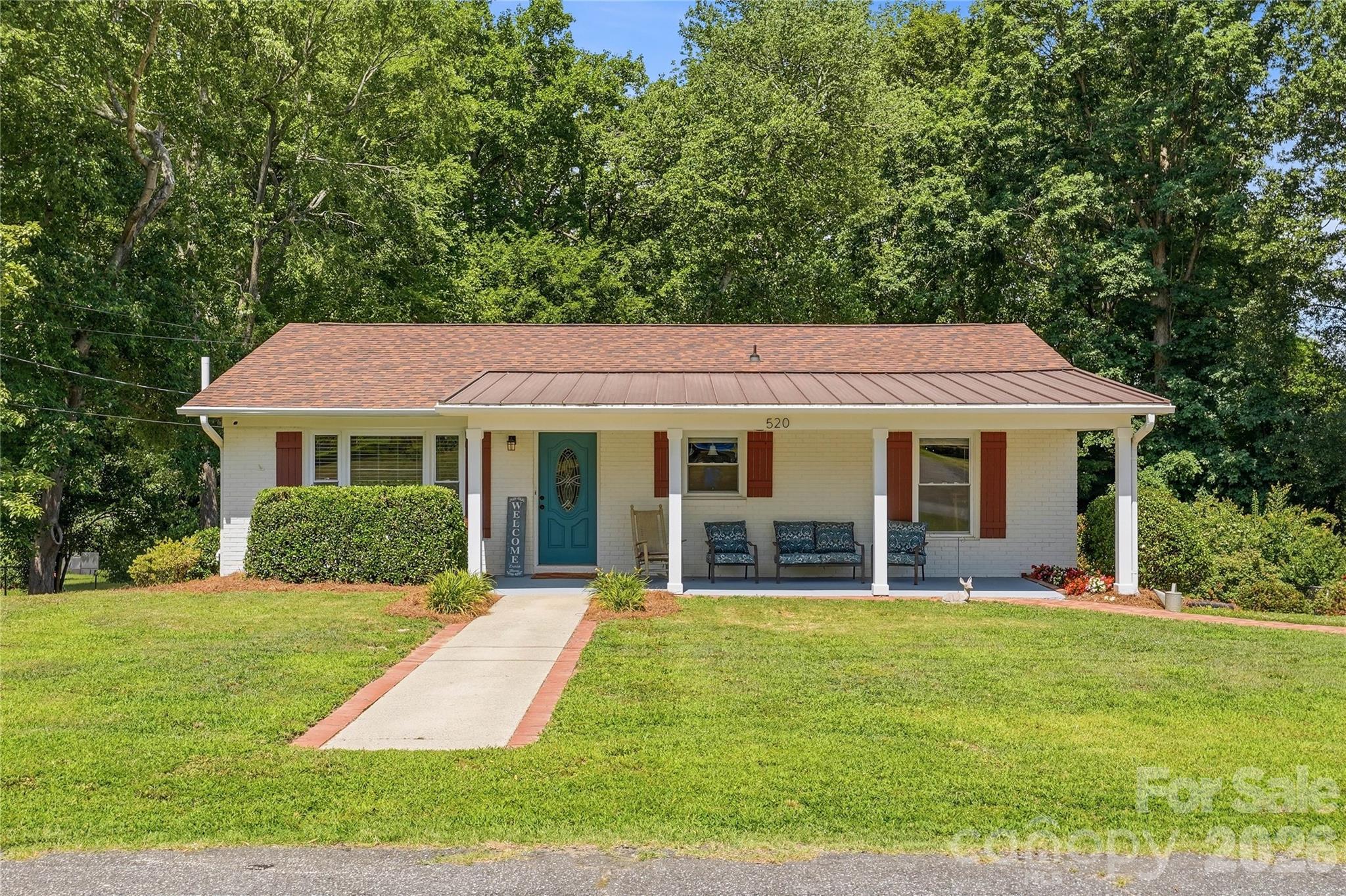 520 Eastway Avenue Unit: 37