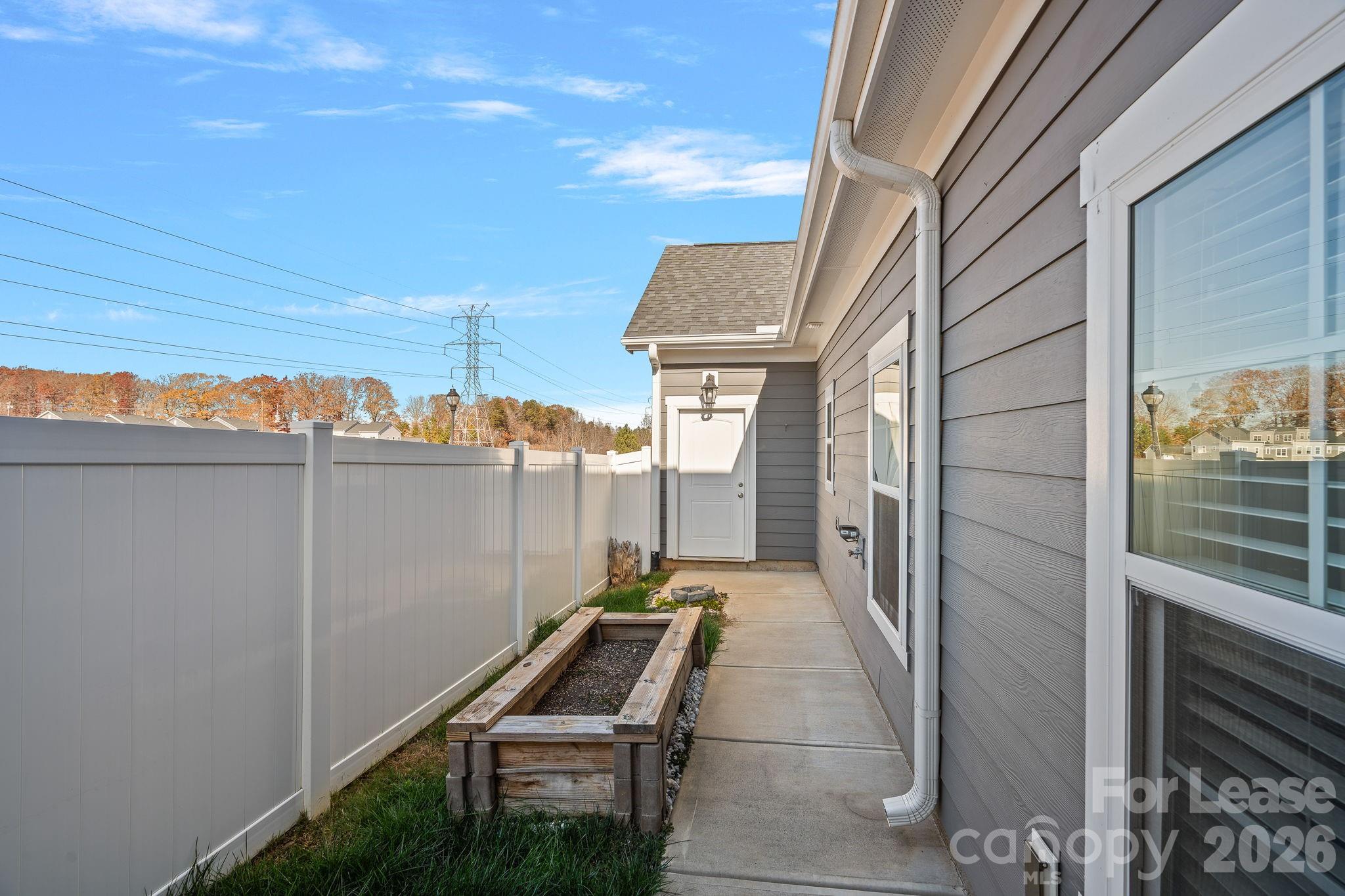 2503 Gallery Drive