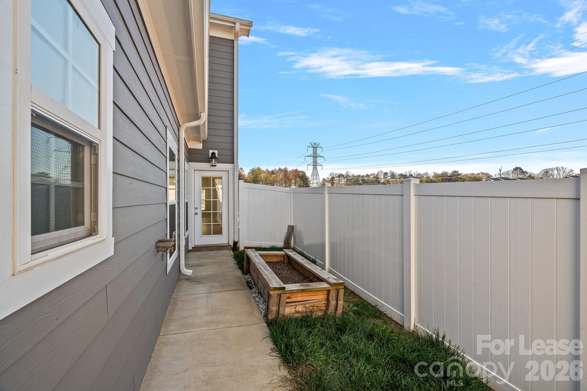 2503 Gallery Drive