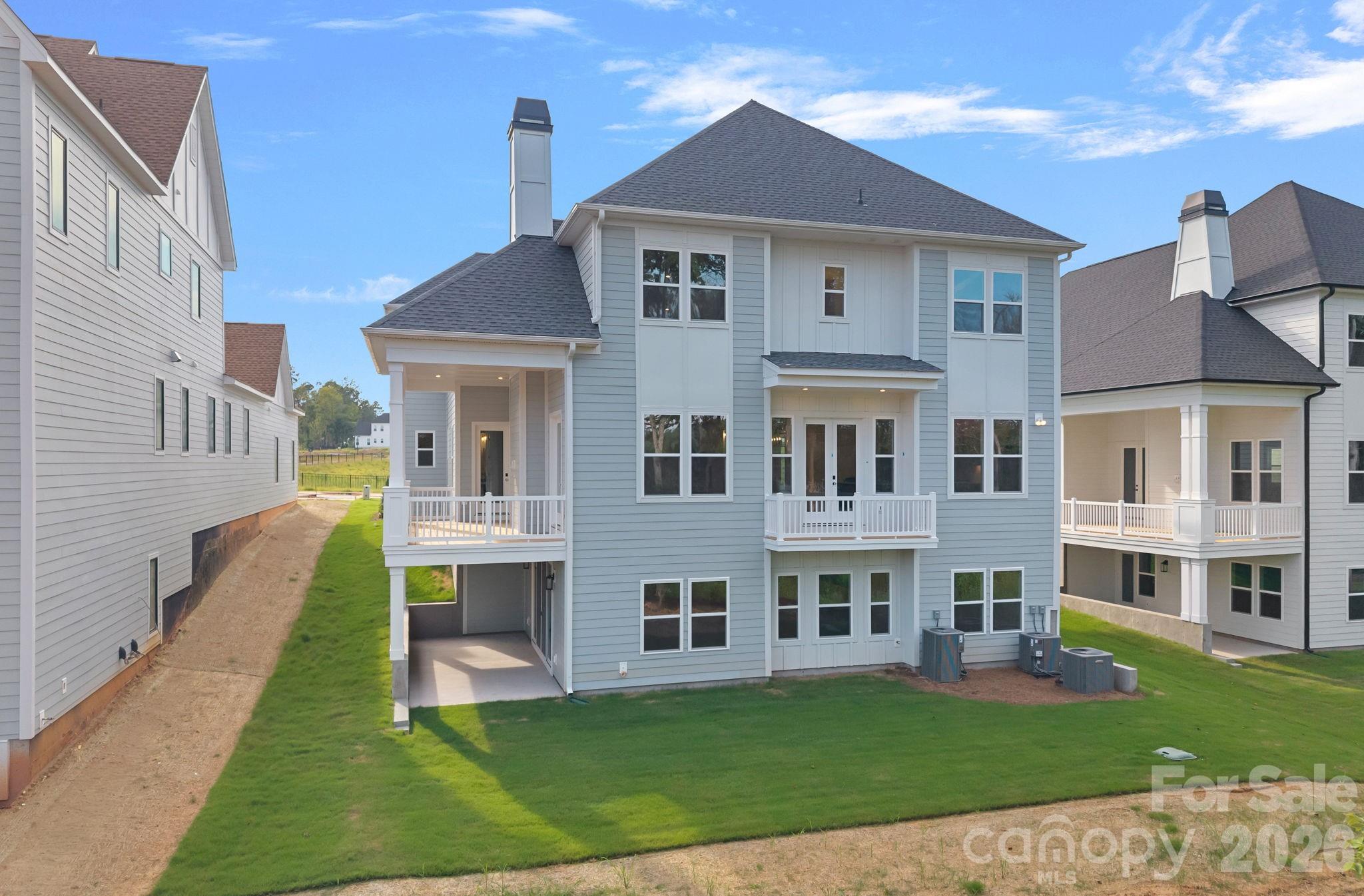 4477 Splash Trail