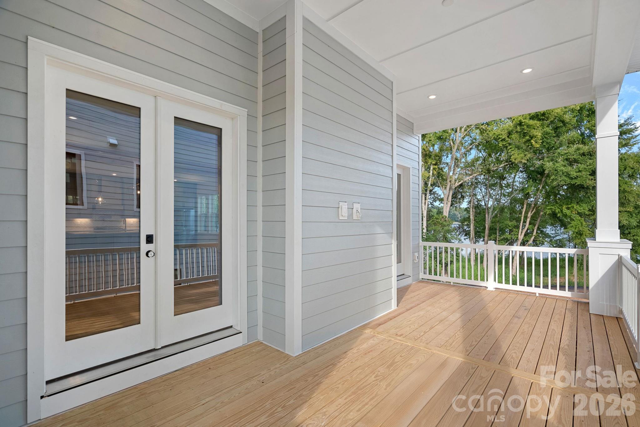 4477 Splash Trail