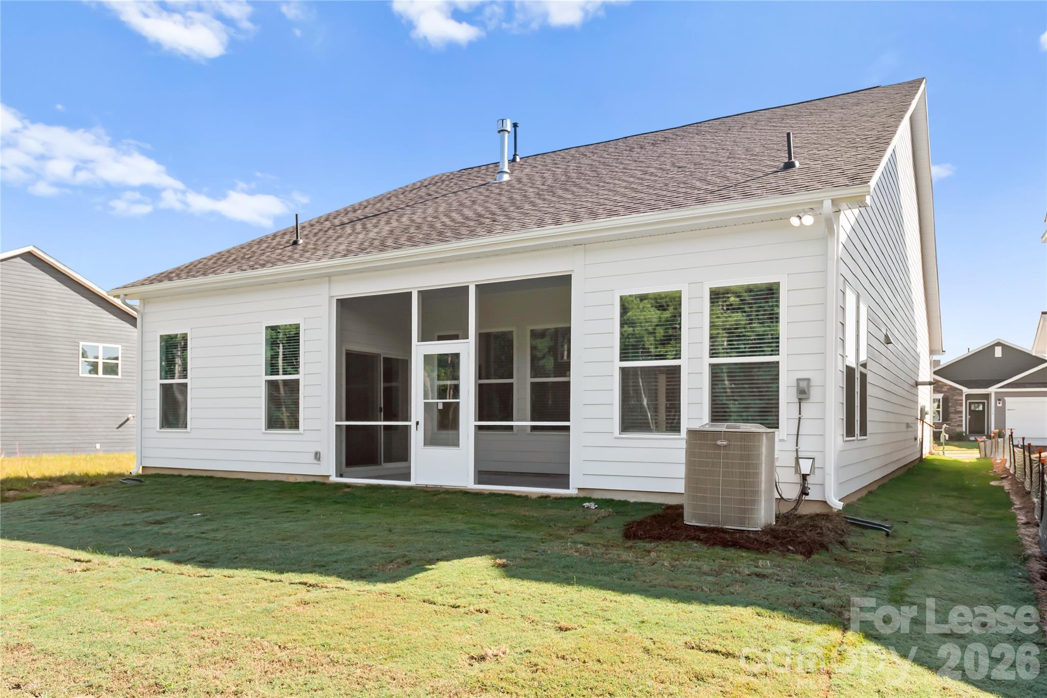 7565 Bainbridge Road Unit: 702