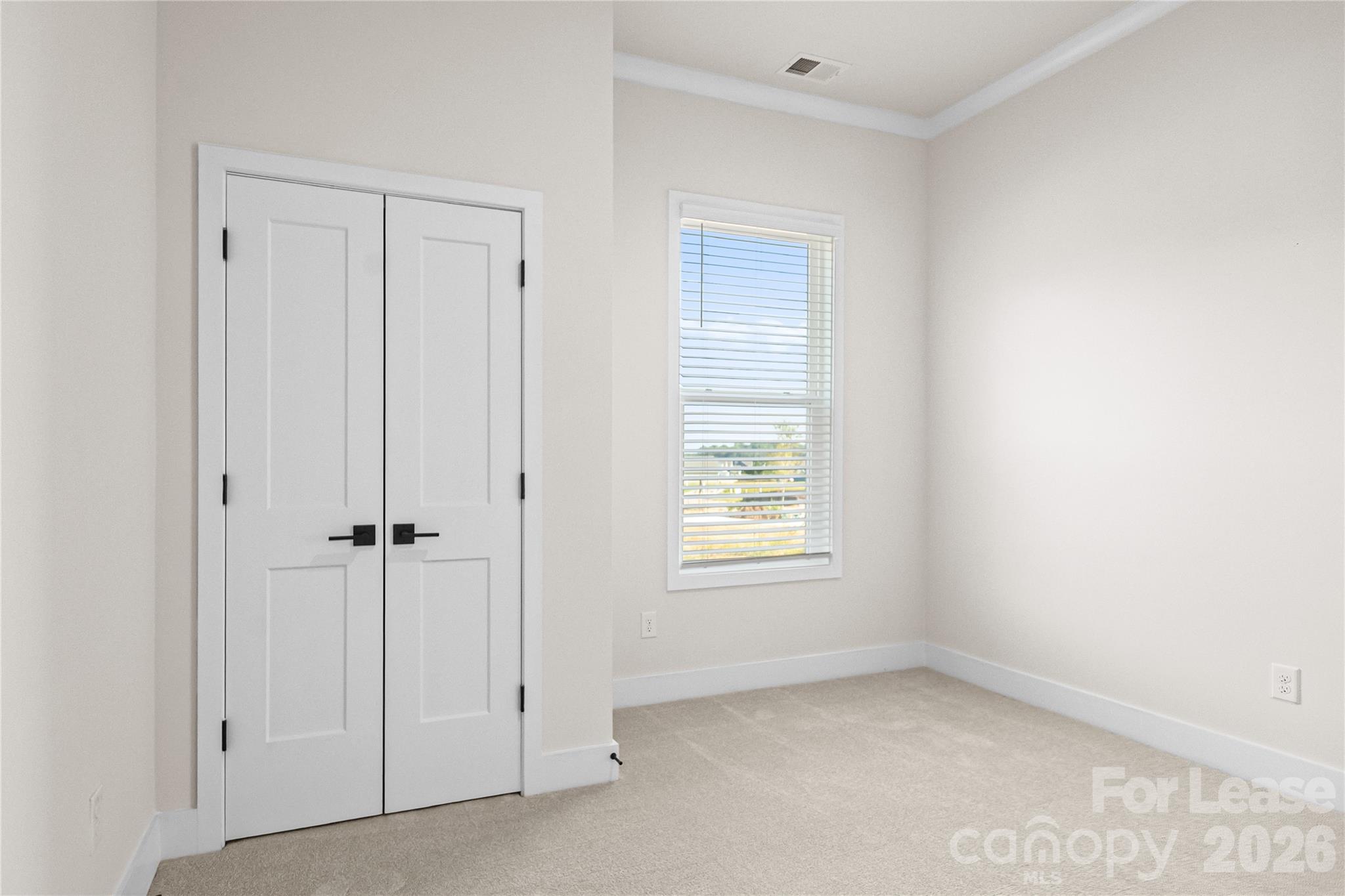 7565 Bainbridge Road Unit: 702