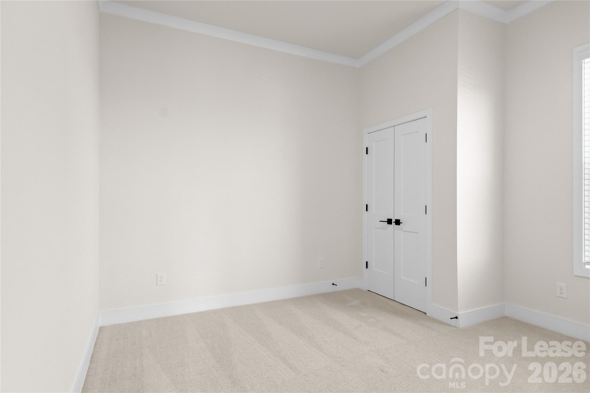 7565 Bainbridge Road Unit: 702