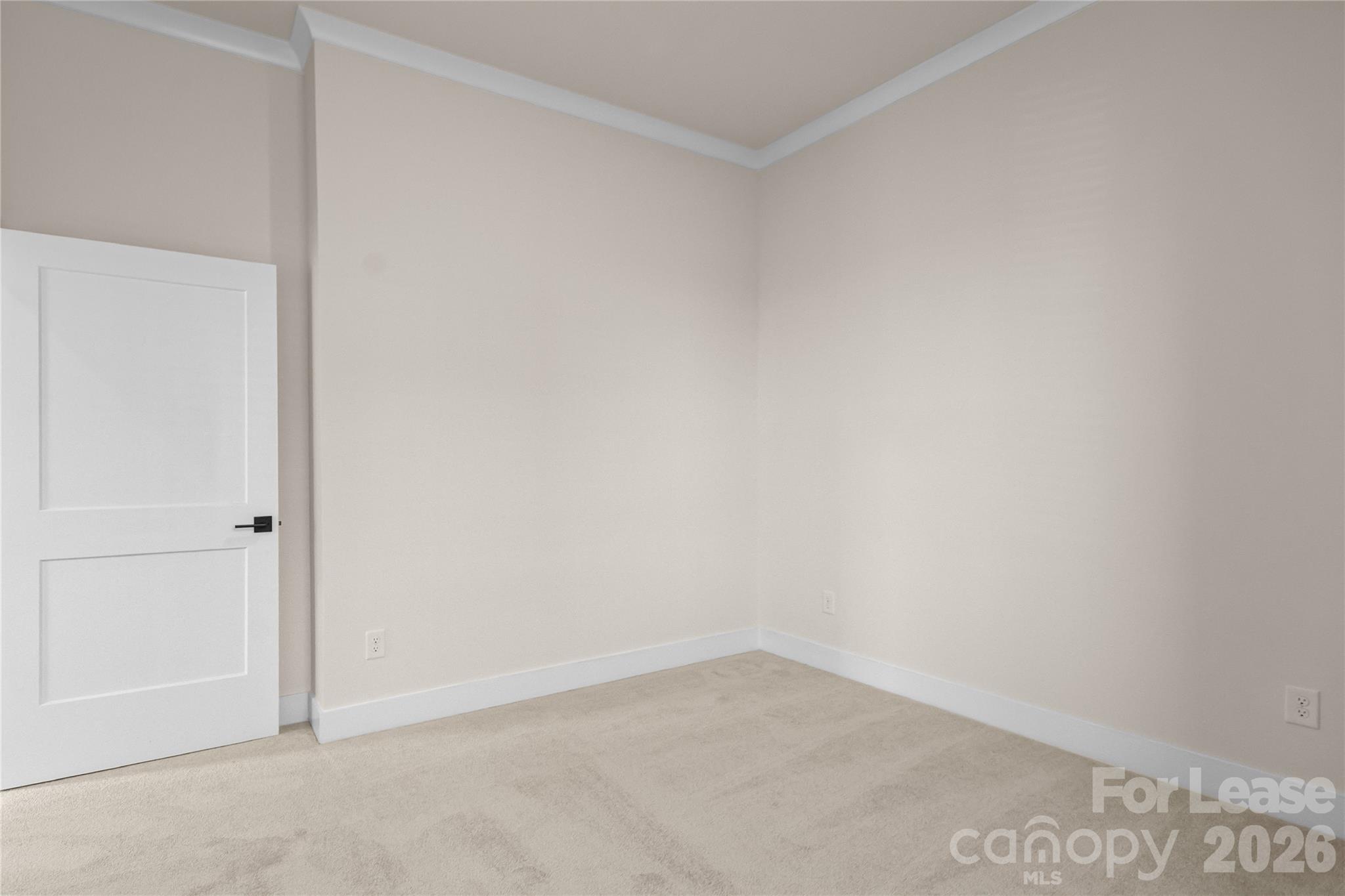 7565 Bainbridge Road Unit: 702
