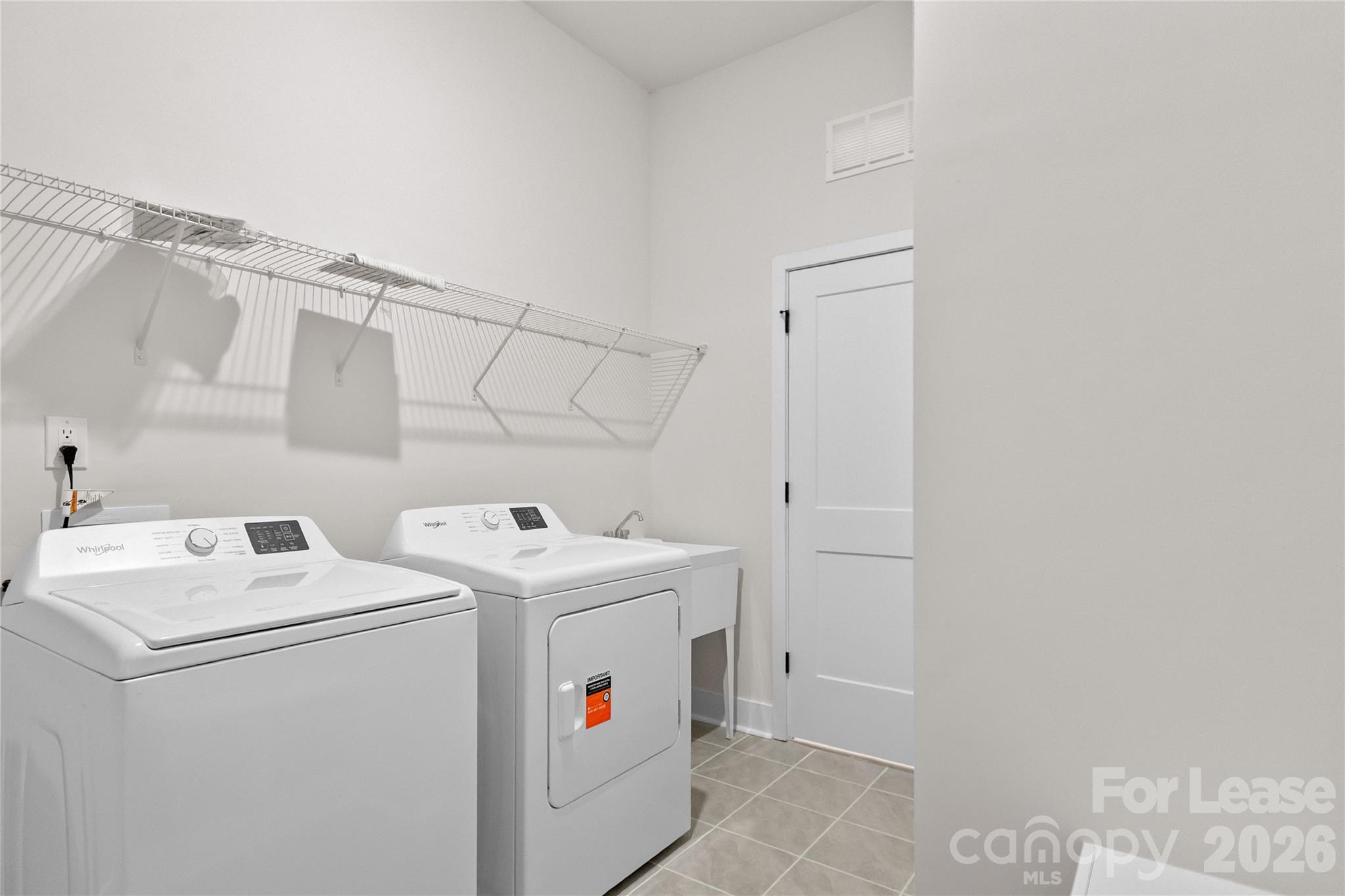 7565 Bainbridge Road Unit: 702