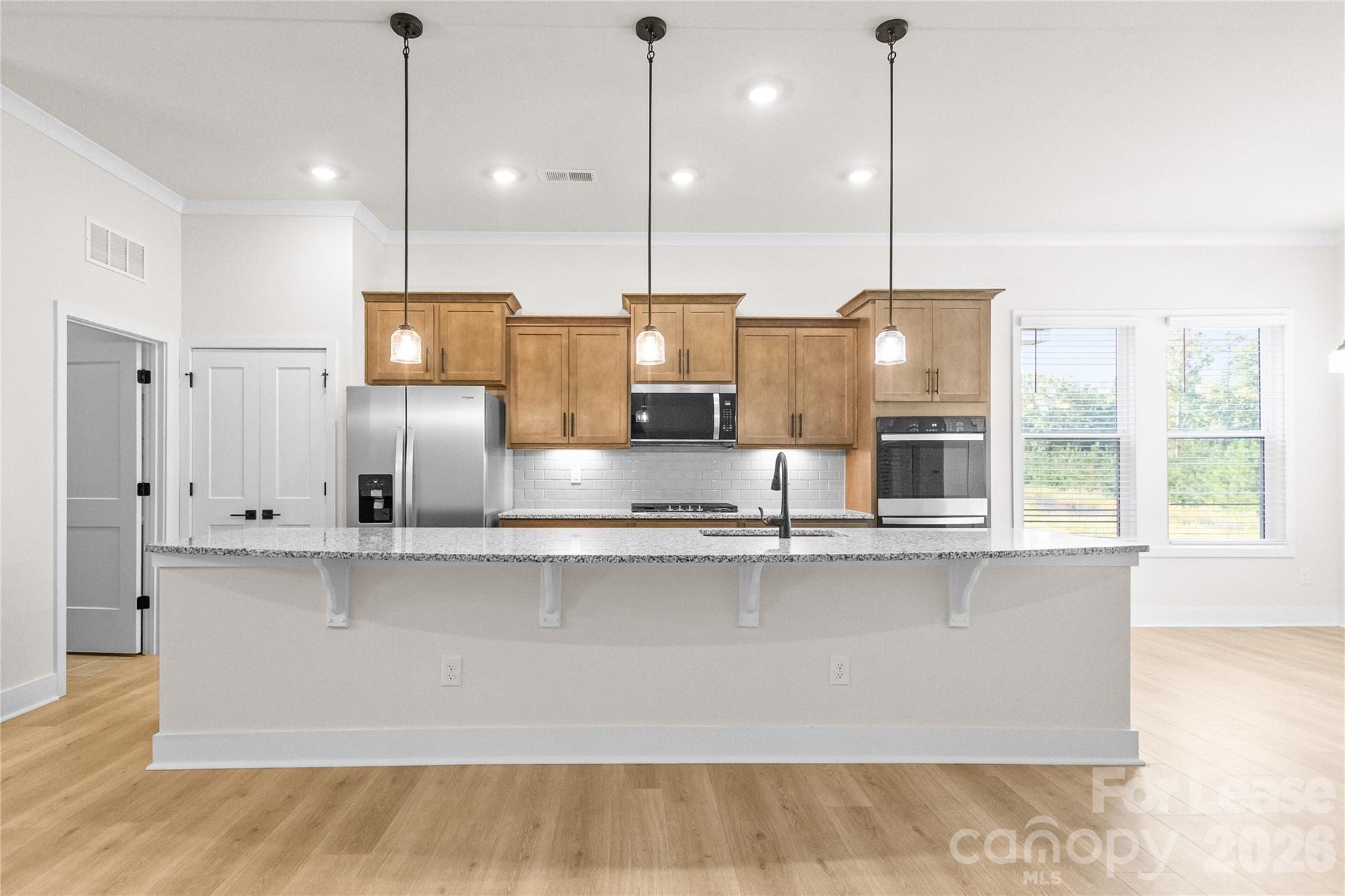 7565 Bainbridge Road Unit: 702