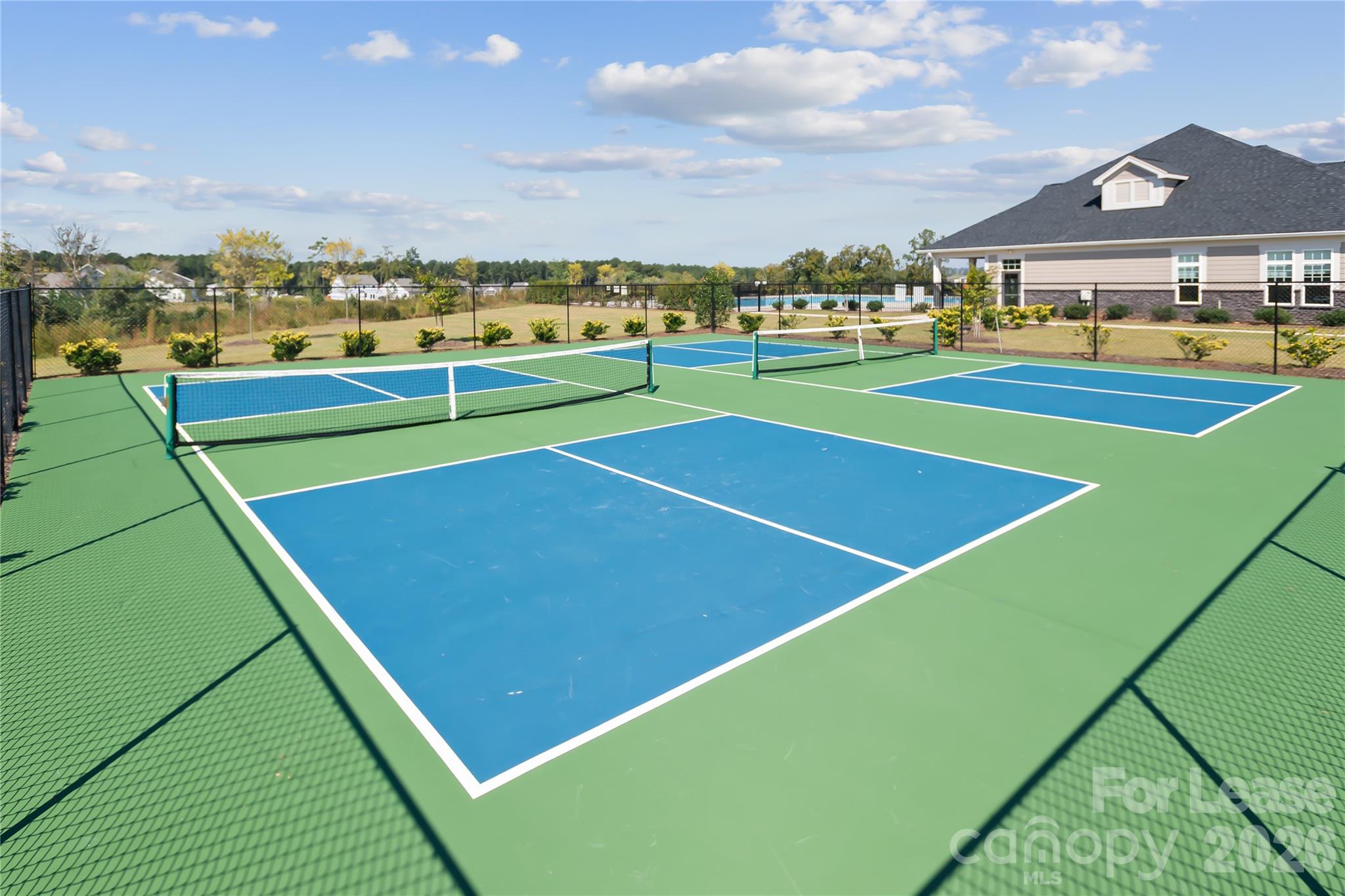 7565 Bainbridge Road Unit: 702