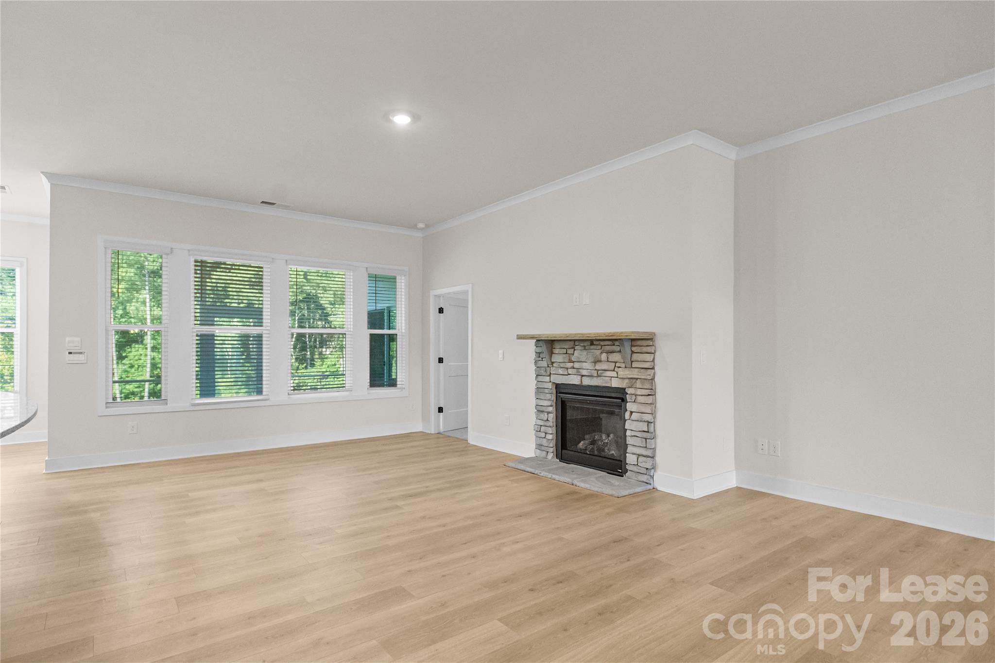 7565 Bainbridge Road Unit: 702
