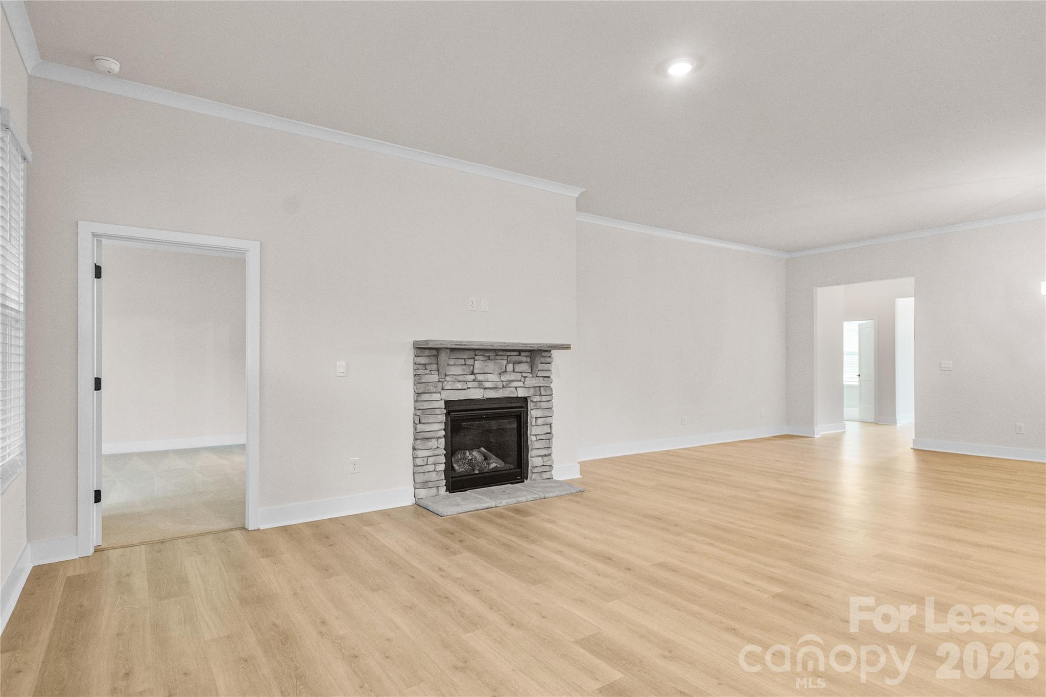7565 Bainbridge Road Unit: 702