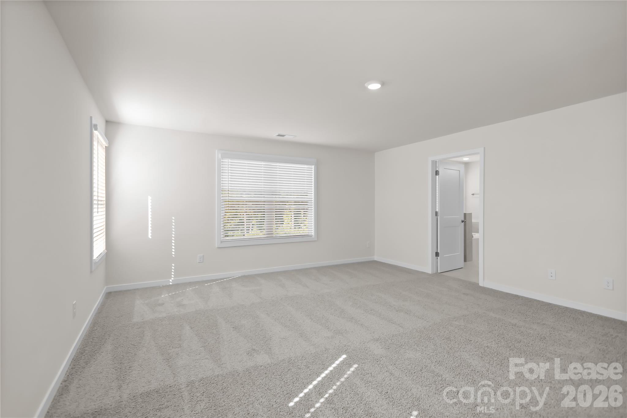 7589 Bainbridge Road