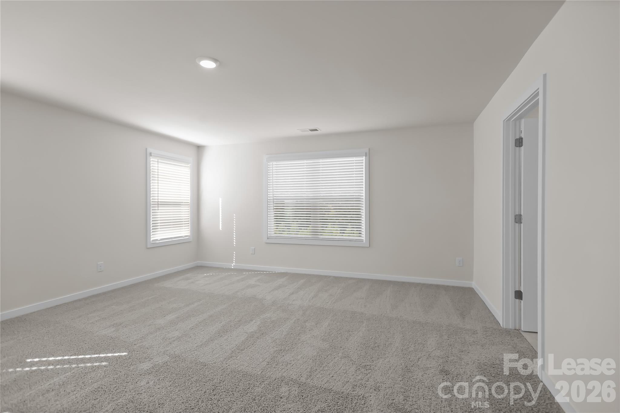 7589 Bainbridge Road